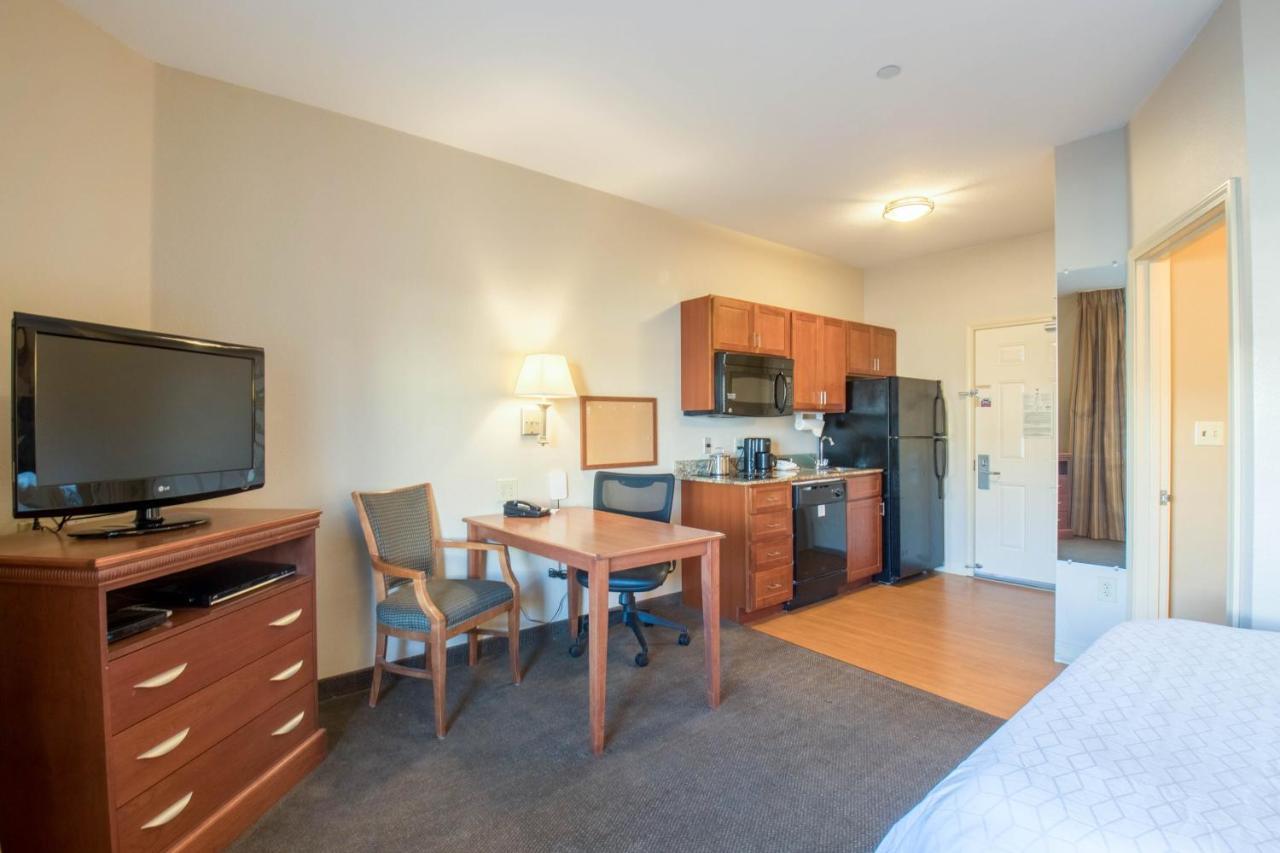 Western Slope Suites Parachute Bagian luar foto