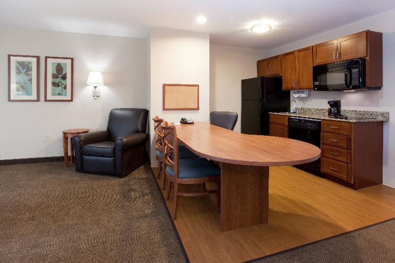 Western Slope Suites Parachute Bagian luar foto